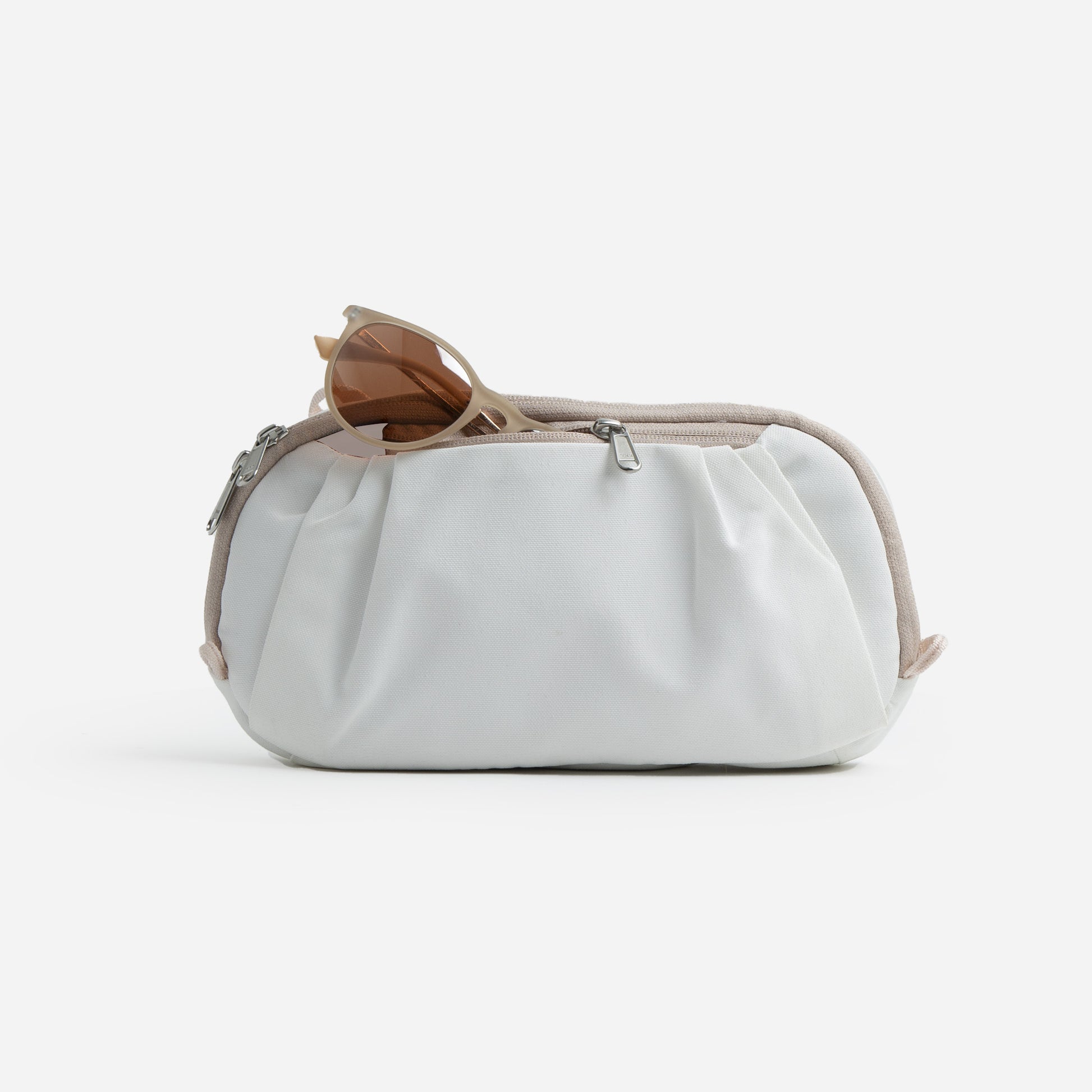 Cincy Sports Clutch Bag Dove White & Cashmere