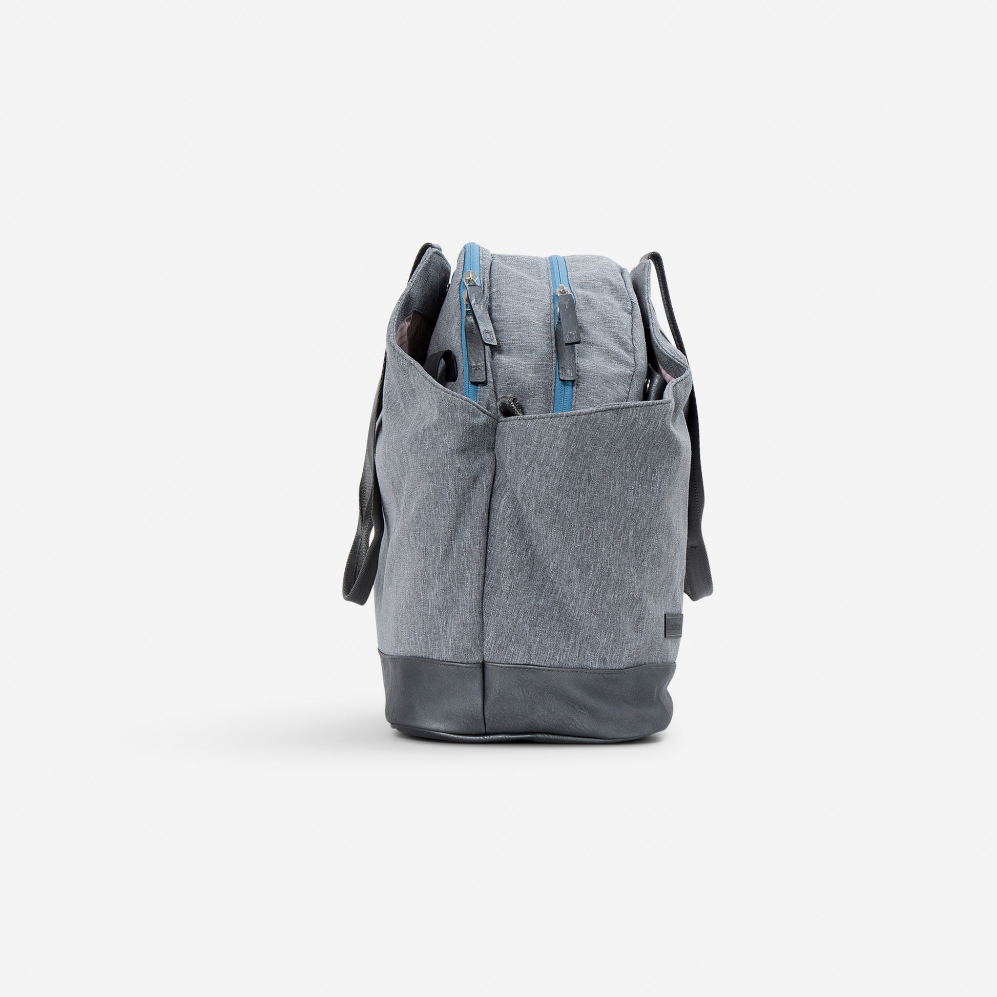 London Tennis Duffel / Tote Grey & Ocean