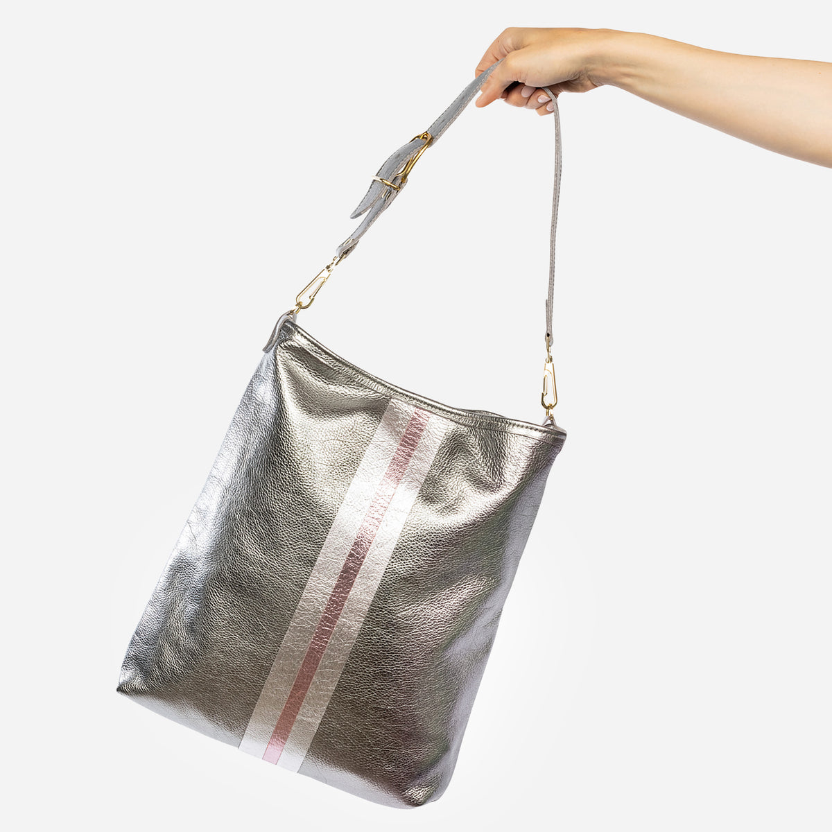 Noe Metallic Leather Shoulder Bag Graphite & Platinum