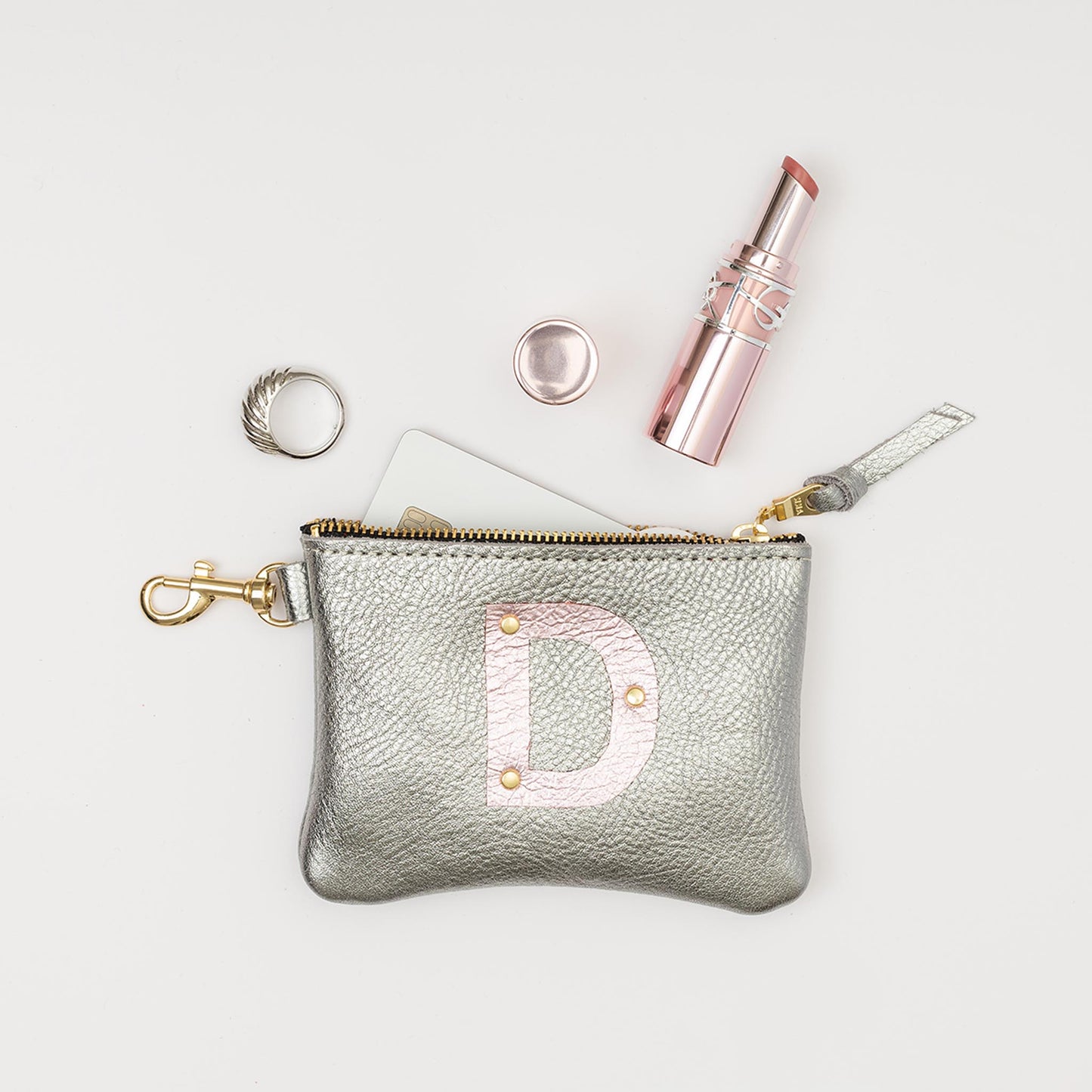 Shay Graphite D Initial