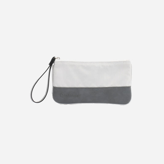 Wristlet